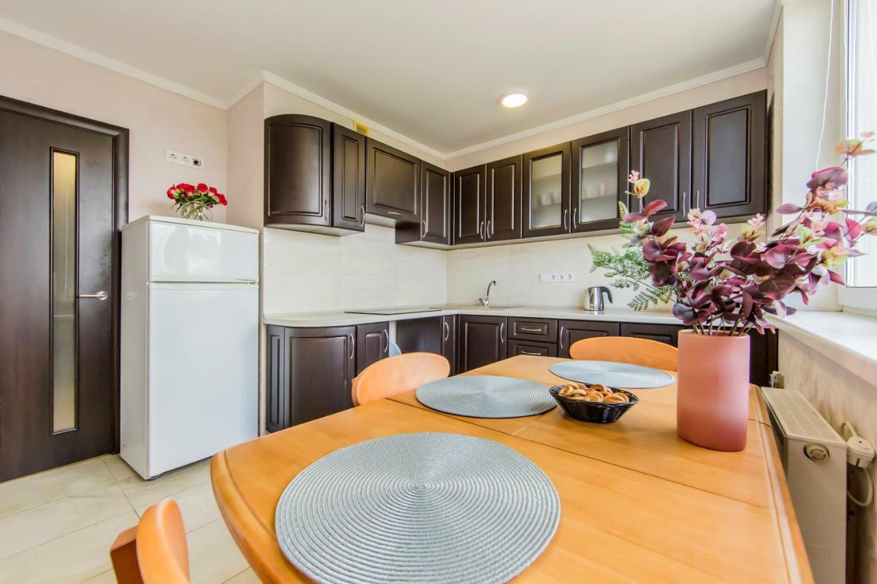 Super View, Luxury Apartment Near Chernihiv Metro. Kiev Extérieur photo