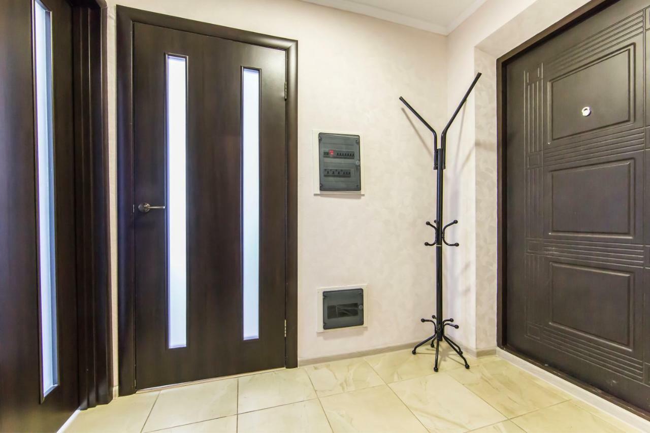 Super View, Luxury Apartment Near Chernihiv Metro. Kiev Extérieur photo