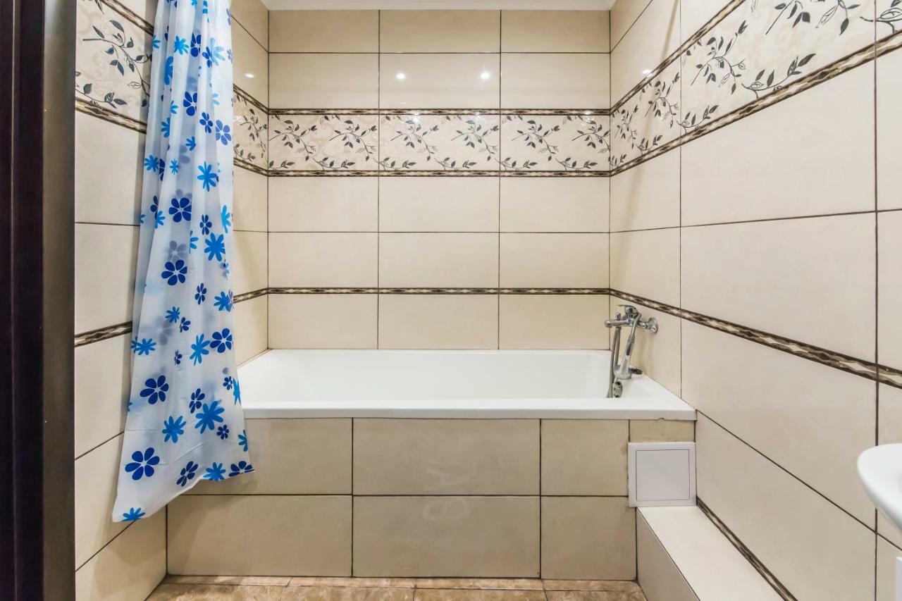 Super View, Luxury Apartment Near Chernihiv Metro. Kiev Extérieur photo